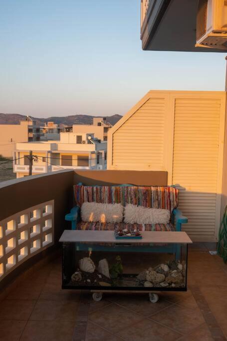 Ferienwohnung Smell Of The Sea Kíssamos Exterior foto